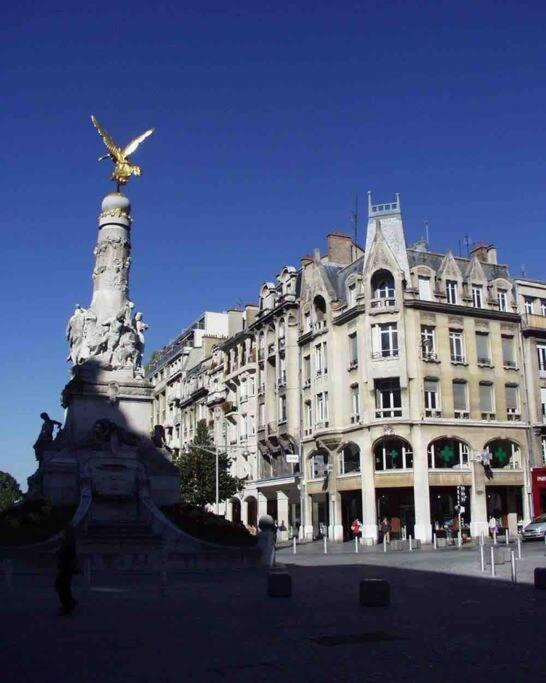 Apppartement Des Sacres De Reims Exterior foto