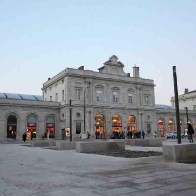 Apppartement Des Sacres De Reims Exterior foto